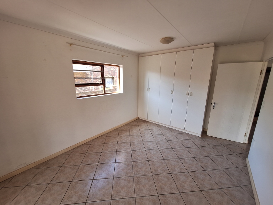 3 Bedroom Property for Sale in Wavecrest Eastern Cape